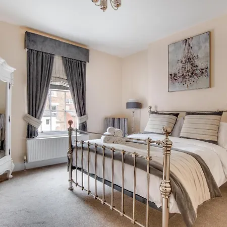 4 Bed In Oc-w461