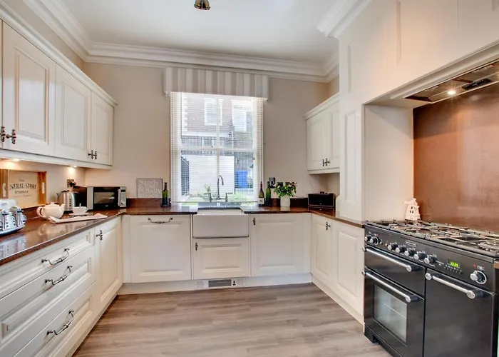 Holiday home 4 Bed In Oc-w461